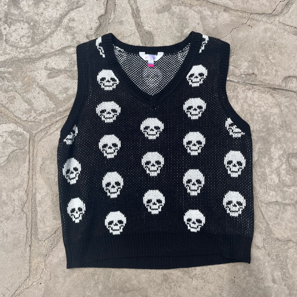 Skull sweater vest